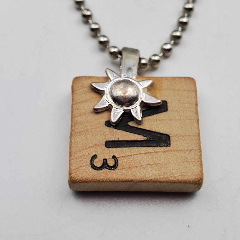 Game games game's scrabble initial m‎ bingo necklace N1836